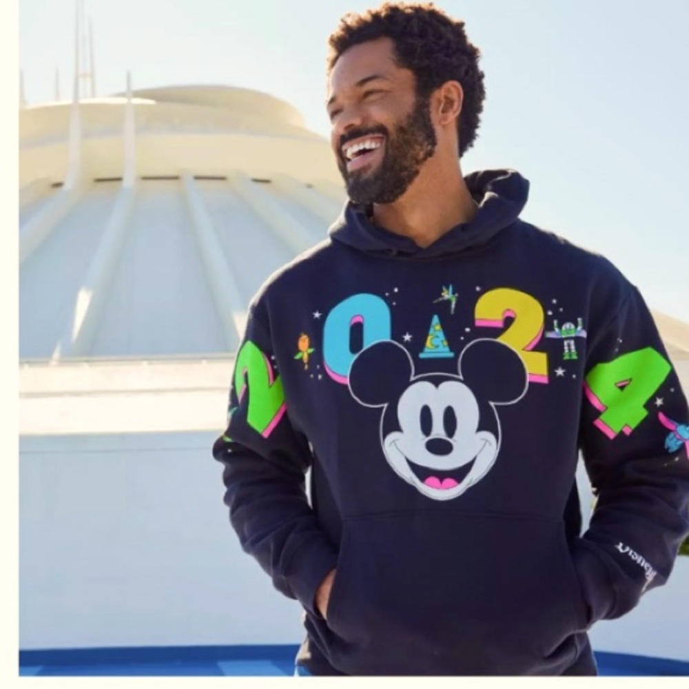 Walt Disney World Parks Size XS 2024 Limited Edition Pullover hoodie Sweatshirt